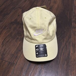 Nike Club Unstructured Futura Wash Cap Luminous Green Hat FB5368 331 Size M/L